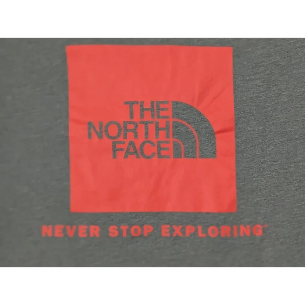 The North Face S/S Crew T-Shirt Mens XL Heather Gray Red Graphic Cotton Hiking